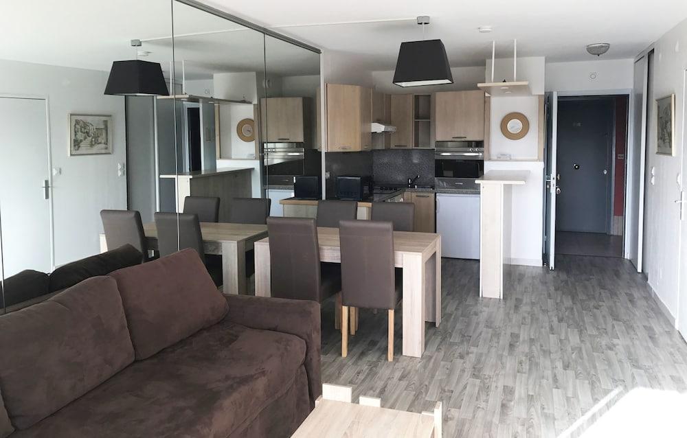 Residence Odalys Open Golfe Juan Exterior foto