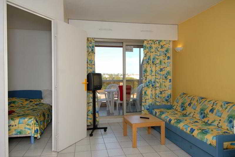 Residence Odalys Open Golfe Juan Exterior foto