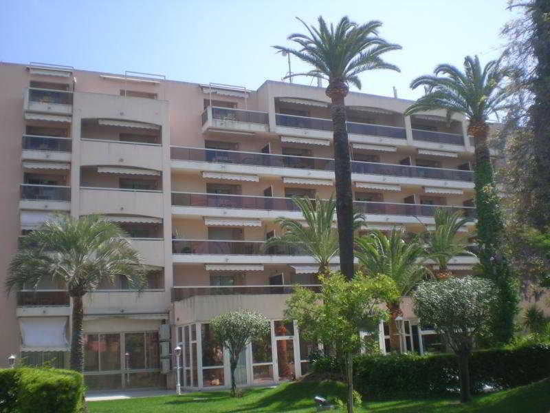 Residence Odalys Open Golfe Juan Exterior foto