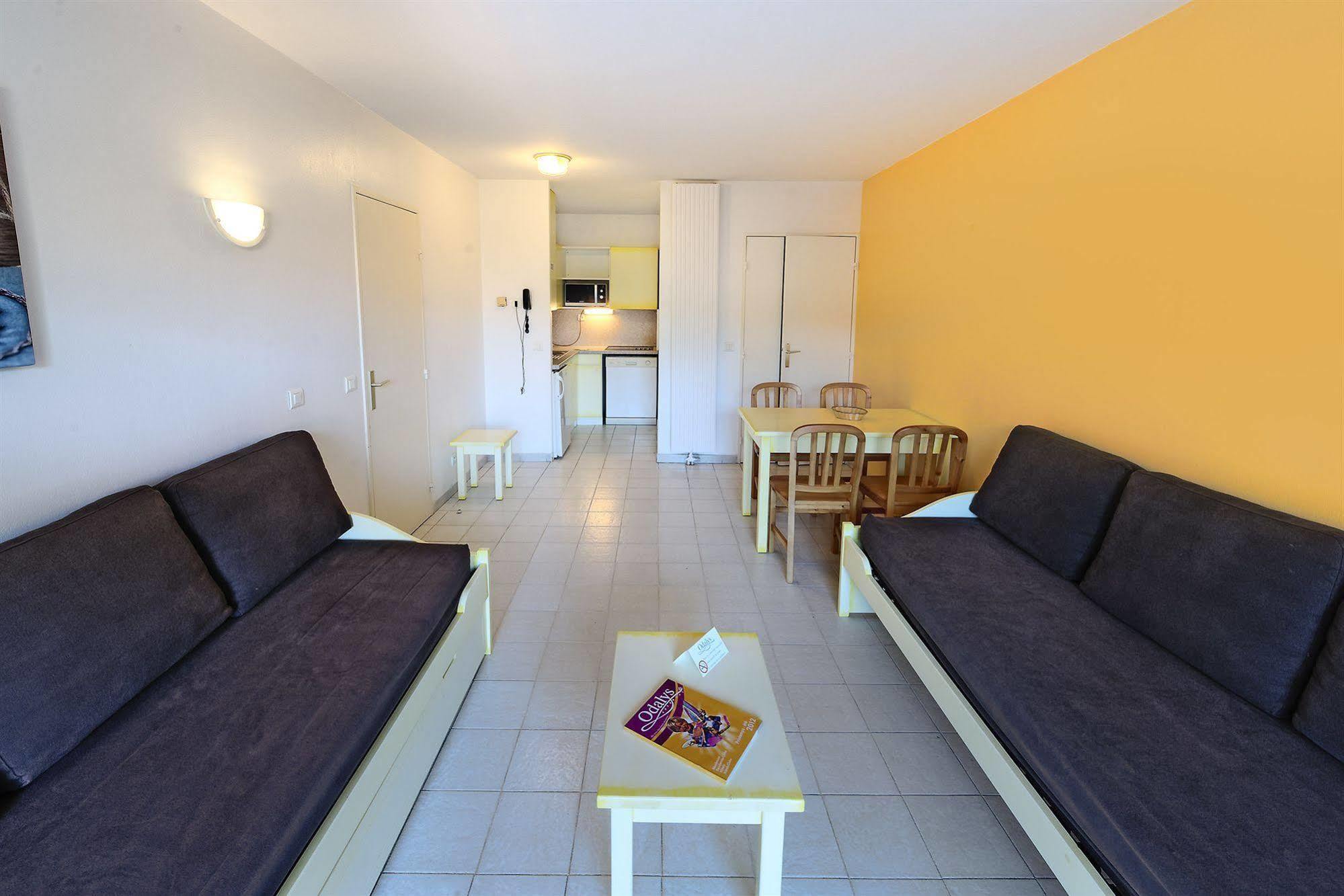 Residence Odalys Open Golfe Juan Exterior foto
